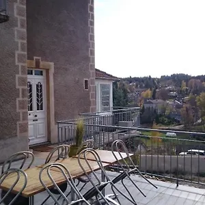 chez-tante-soly.hotels-rhonealpes.com/